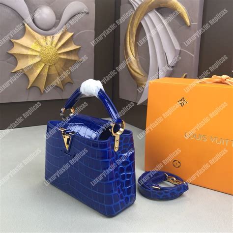 louis vuitton in santorini